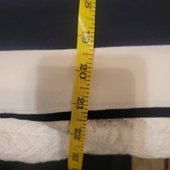 Old Navy Nautical Top Navy and White EUC large Fisherman Sailor - Picture 8 of 8